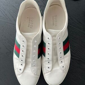 Gucci White Low Top Sneakers Size 10